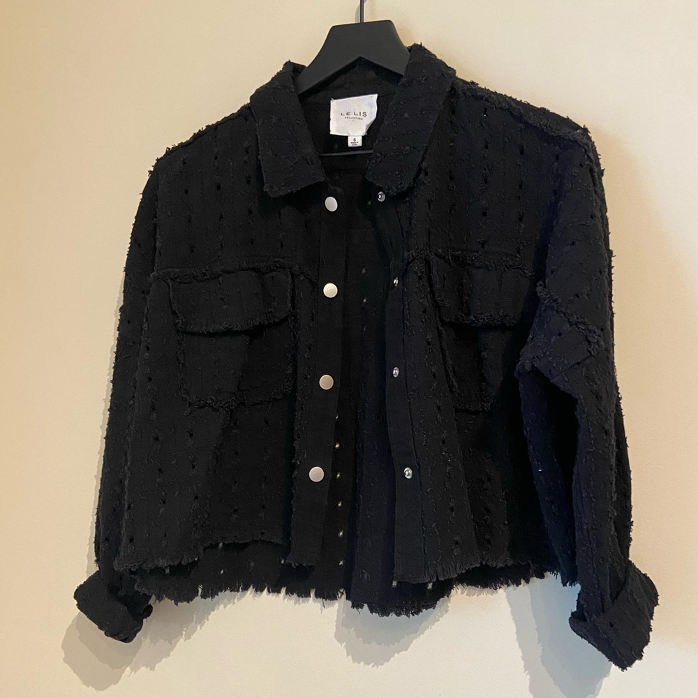 Le Lis Black Textured Blazer